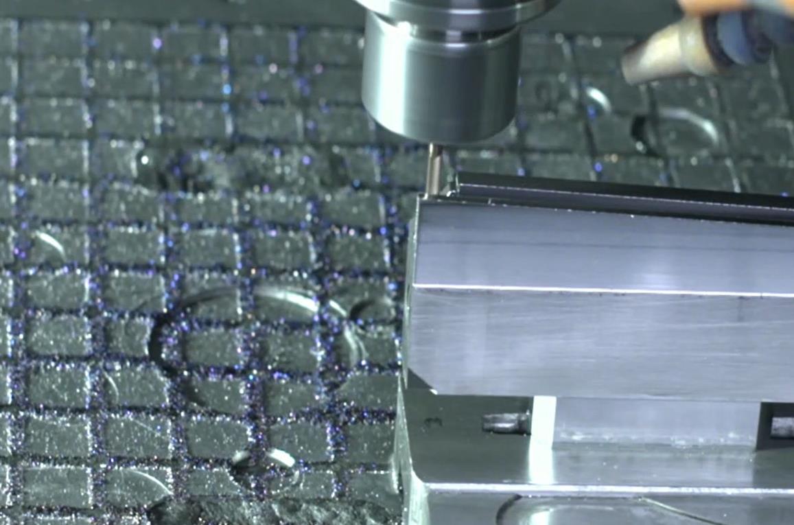 汽车塑料件的性能特点以及常见类型